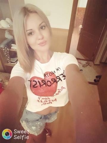 Проститутка Адель